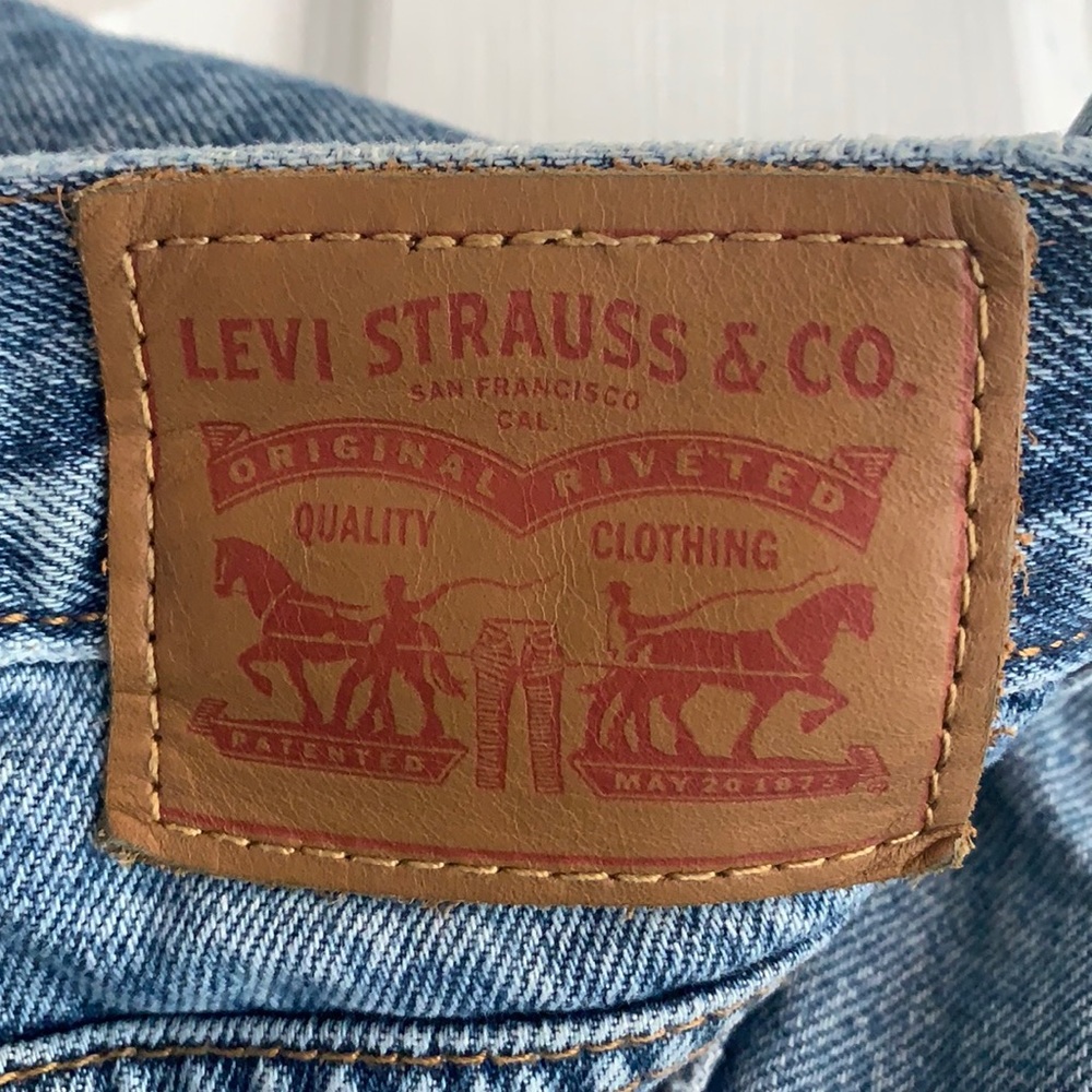 Vintage “mom jean” Levi